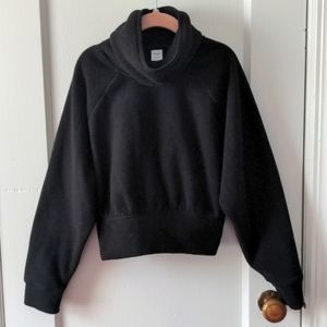 Old Navy top; Size S (6-7); black